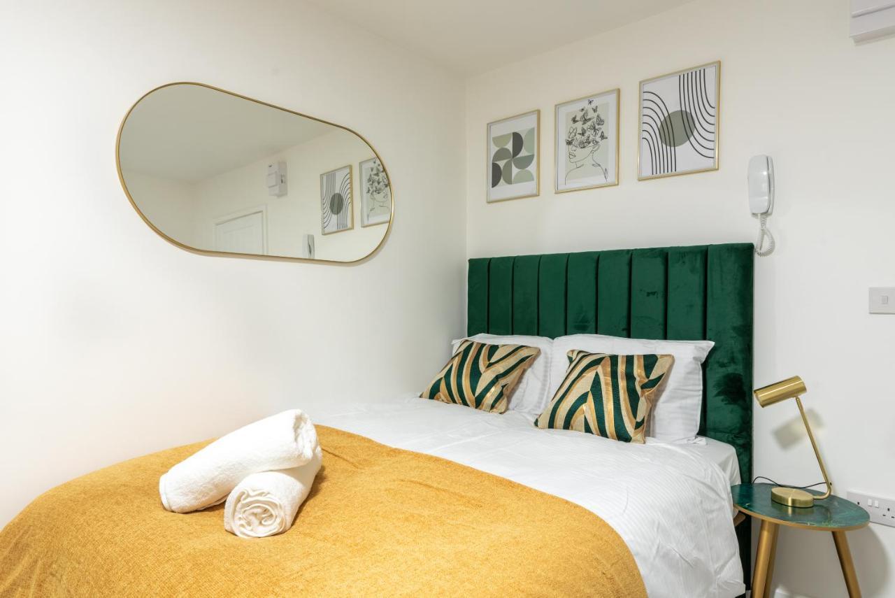 Exquisite Cardiff Apartments- With Garden Lounge & Games Room المظهر الخارجي الصورة